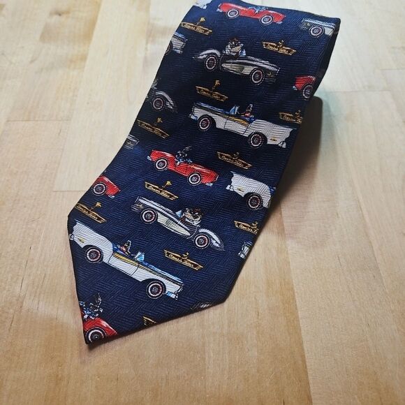 Looney Tunes 1999 Bugs Bunny Daffy Duck Taz Classic Cars Tie Warner Bros Studio - Picture 1 of 10